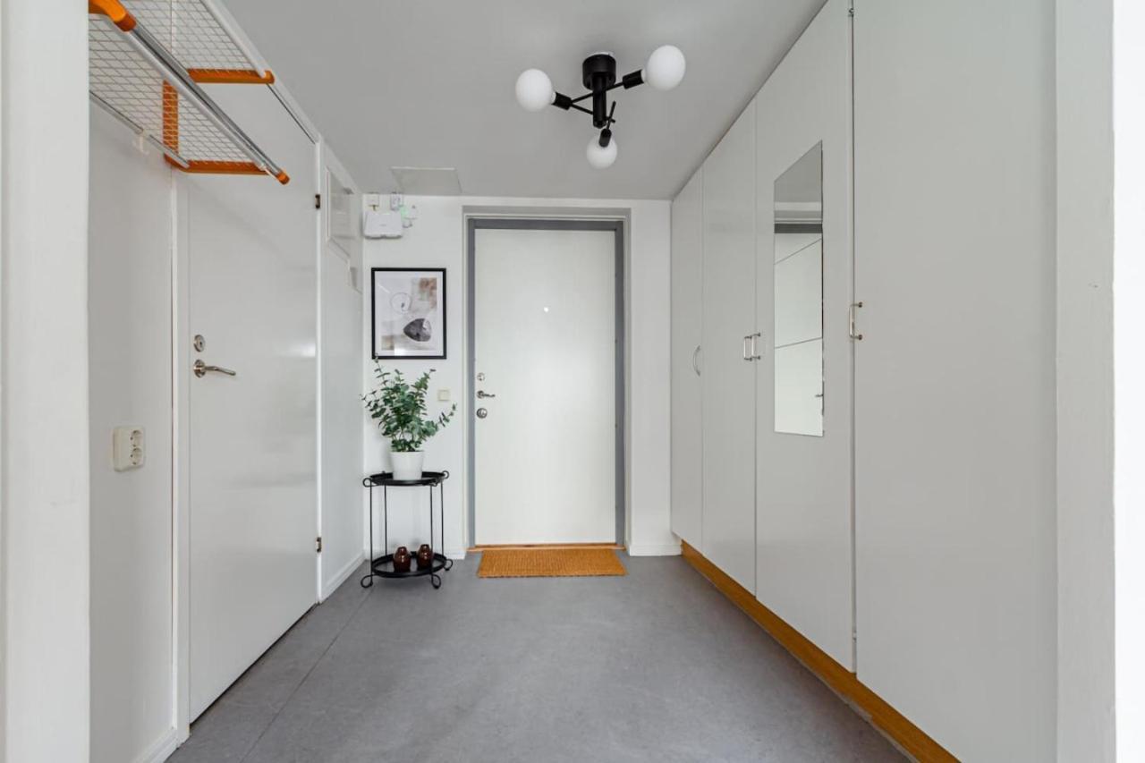 Budget Studio In Hip Sofo - Construction Work ストックホルム エクステリア 写真